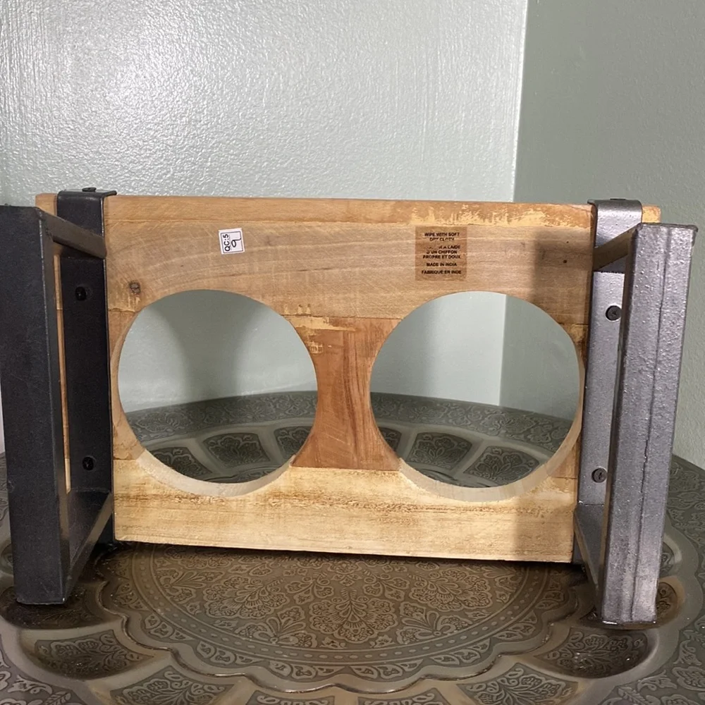 Dog Dish Stand
